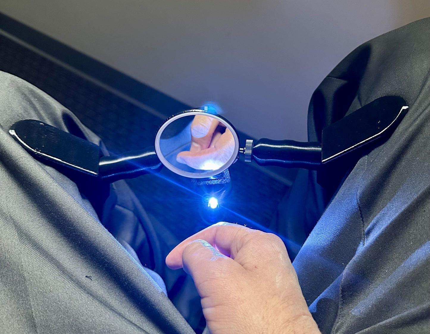 Leg Spreader for Self-Catheterization