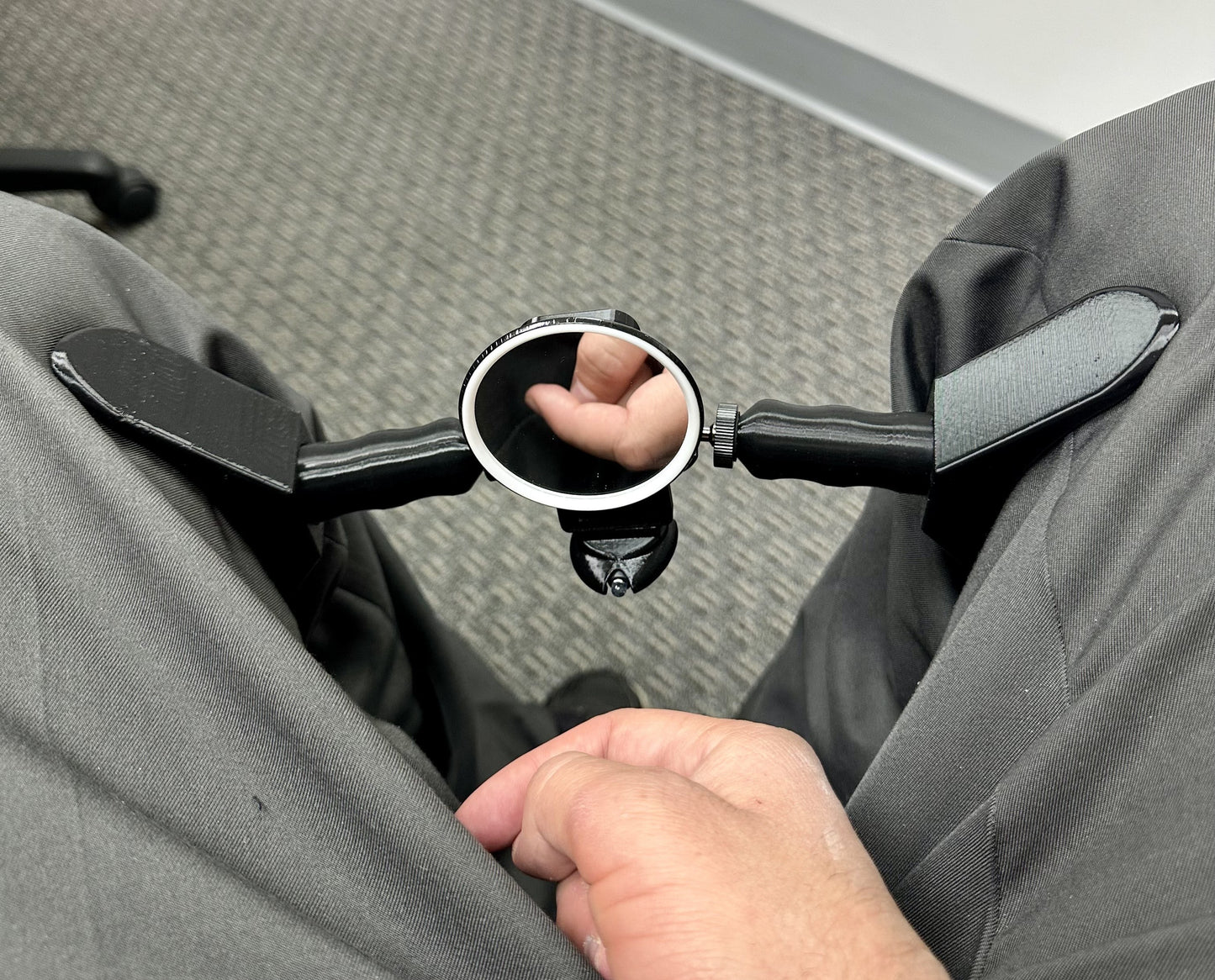 Leg Spreader for Self-Catheterization